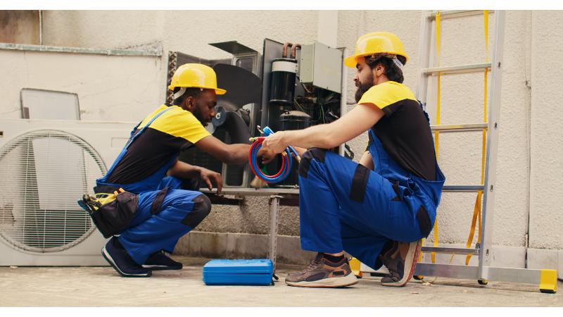 Behind the Scenes: How HVAC Technicians Troubleshoot Complex System Failures